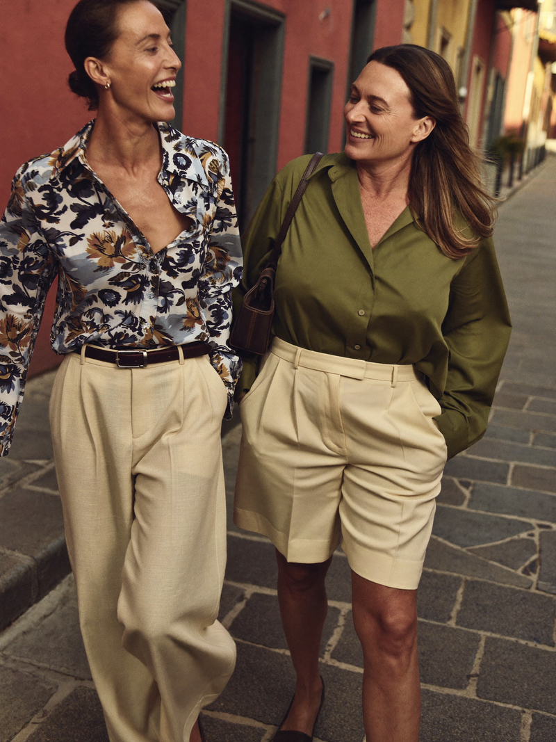 Bluse & weite Hose